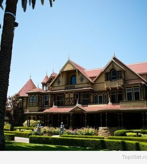 Winchester_Mystery_House_1