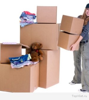 girl-w_moving-boxes